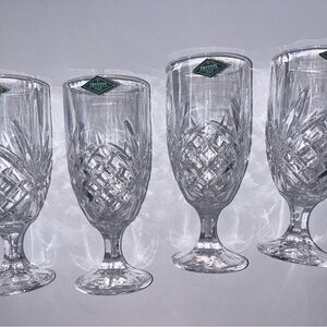 NWT Shanon Lead Crystal Designs Of Ireland Hand Crafted Goblets.